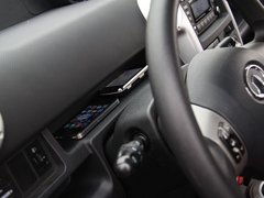2012款 1.5L 手动 两驱都市版 5座
