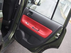 2012款 1.5L 手动 两驱都市版 5座