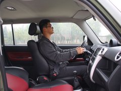 2012款 1.5L 手动 两驱都市版 5座