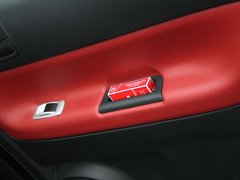 2012款 1.5L 手动 两驱都市版 5座