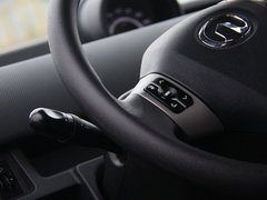2012款 1.5L 手动 两驱都市版 5座