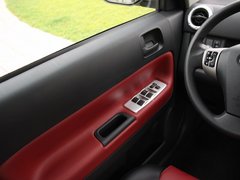 2012款 1.5L 手动 两驱都市版 5座
