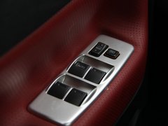 2012款 1.5L 手动 两驱都市版 5座