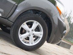 2012款 1.5L 手动 两驱都市版 5座