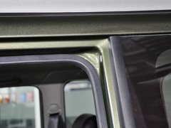 2012款 1.5L 手动 两驱都市版 5座