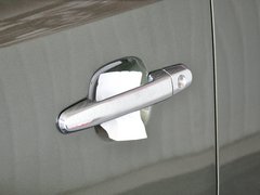 2012款 1.5L 手动 两驱都市版 5座