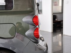 2012款 1.5L 手动 两驱都市版 5座