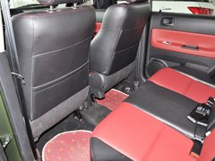 2012款 1.5L 手动 两驱都市版 5座