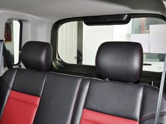 2012款 1.5L 手动 两驱都市版 5座