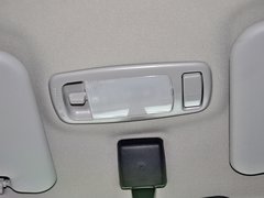 2012款 1.5L 手动 两驱都市版 5座