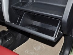 2012款 1.5L 手动 两驱都市版 5座