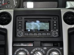 2012款 1.5L 手动 两驱都市版 5座