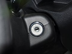 2012款 1.5L 手动 两驱都市版 5座