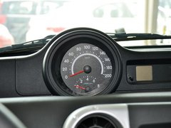 2012款 1.5L 手动 两驱都市版 5座