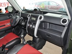 2012款 1.5L 手动 两驱都市版 5座