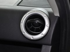 2012款 1.5L 手动 两驱都市版 5座