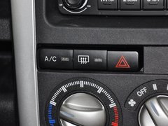 2012款 1.5L 手动 两驱都市版 5座
