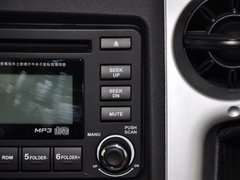 2012款 1.5L 手动 两驱都市版 5座