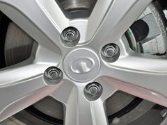2012款 1.5L 手动 两驱都市版 5座