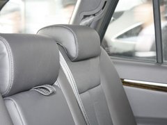 2012款 2.4L 自动 四驱豪华版 7座
