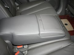 2012款 2.4L 自动 四驱豪华版 7座