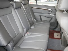 2012款 2.4L 自动 四驱豪华版 7座