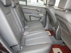 2012款 2.4L 自动 四驱豪华版 7座