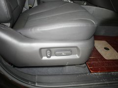 2012款 2.4L 自动 四驱豪华版 7座