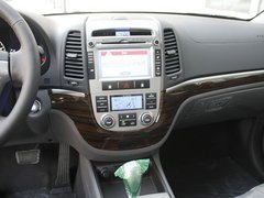 2012款 2.4L 自动 四驱豪华版 7座