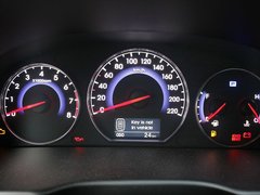 2012款 2.4L 自动 四驱豪华版 7座