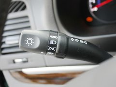 2012款 2.4L 自动 四驱豪华版 7座