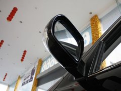 2012款 2.4L 自动 四驱豪华版 7座