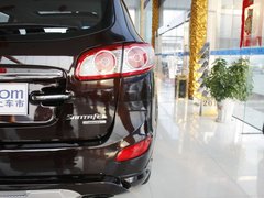 2012款 2.4L 自动 四驱豪华版 7座