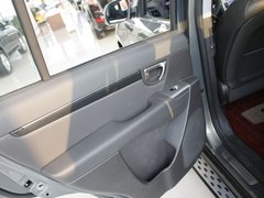 2012款 2.4L 自动 四驱至尊版 7座
