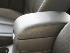 2012款 2.4L 自动 四驱至尊版 7座