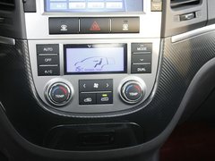 2012款 2.4L 自动 四驱至尊版 7座