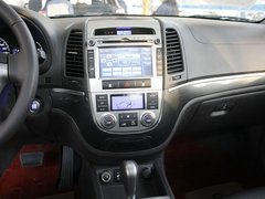 2012款 2.4L 自动 四驱至尊版 7座