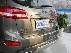 2012款 2.4L 自动 四驱至尊版 7座