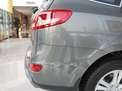 2012款 2.4L 自动 四驱至尊版 7座