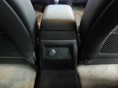 2012款 2.4L 自动 四驱至尊版 7座