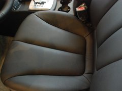 2012款 2.4L 自动 四驱至尊版 7座