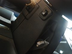 2012款 2.4L 自动 四驱至尊版 7座