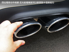 2010款 C63 6.2L AMG 高性能版