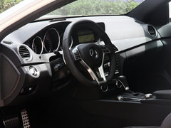 2010款 C63 6.2L AMG 高性能版