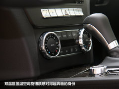 2010款 C63 6.2L AMG 高性能版