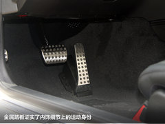 2010款 C63 6.2L AMG 高性能版