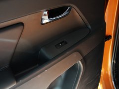 2012款 2.0L 自动 2WD GLS 5座