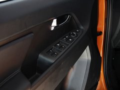 2012款 2.0L 自动 2WD GLS 5座