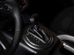 2012款 2.0L 自动 2WD GLS 5座