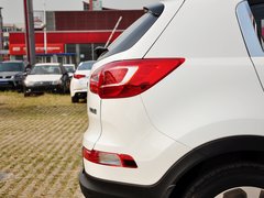 2012款 2.0L 自动 2WD GLS 5座